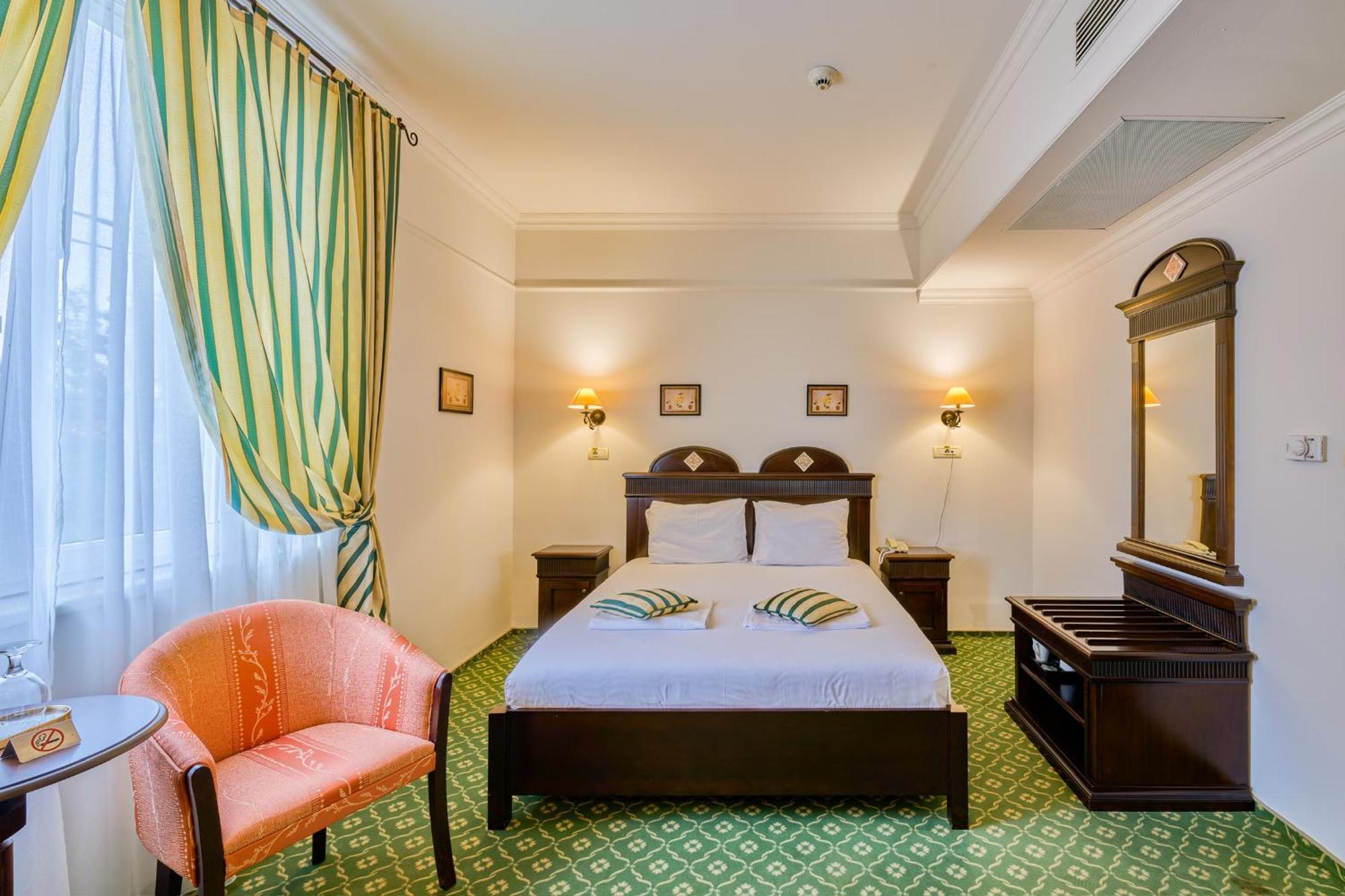 Hotel Classico 蒂米什瓦拉 外观 照片