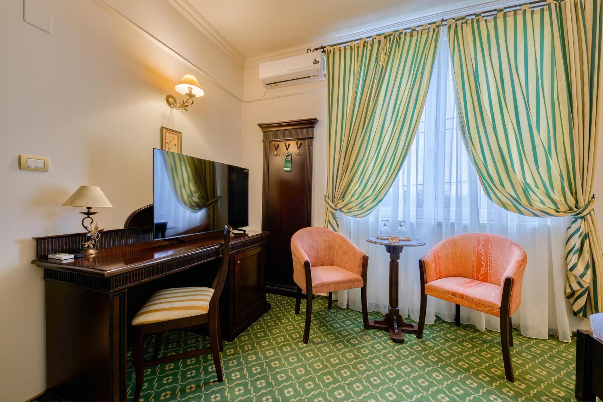 Hotel Classico 蒂米什瓦拉 外观 照片