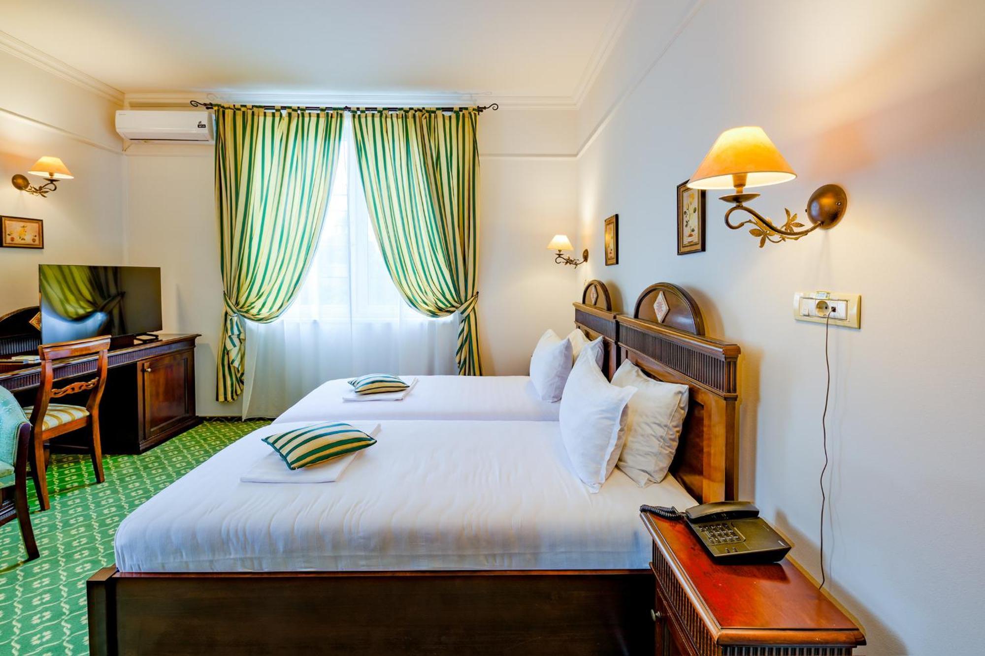 Hotel Classico 蒂米什瓦拉 外观 照片