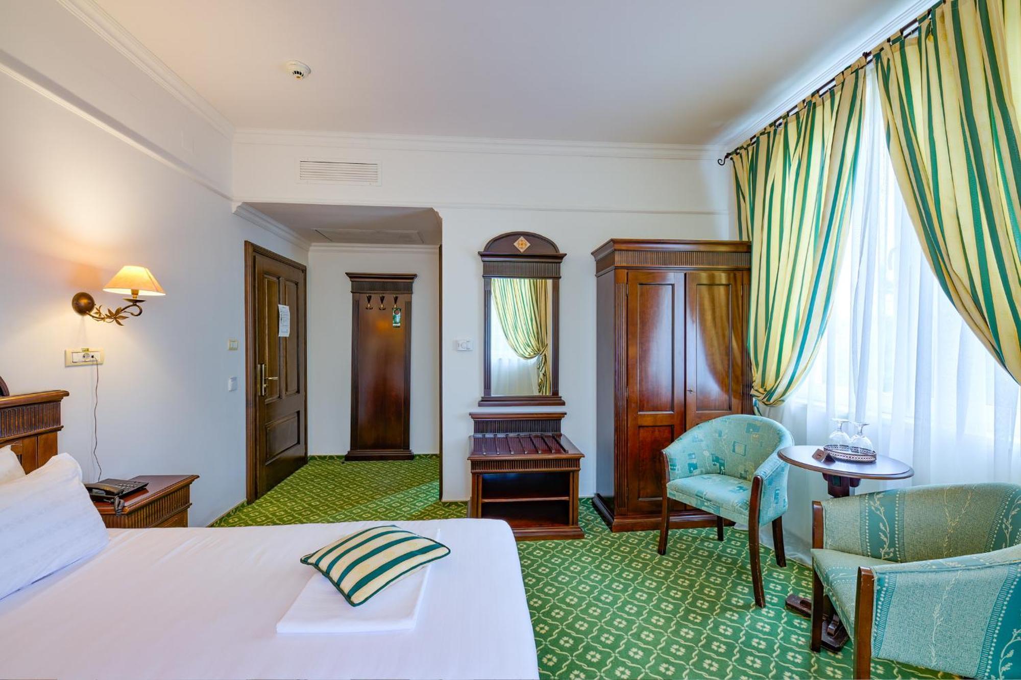 Hotel Classico 蒂米什瓦拉 外观 照片