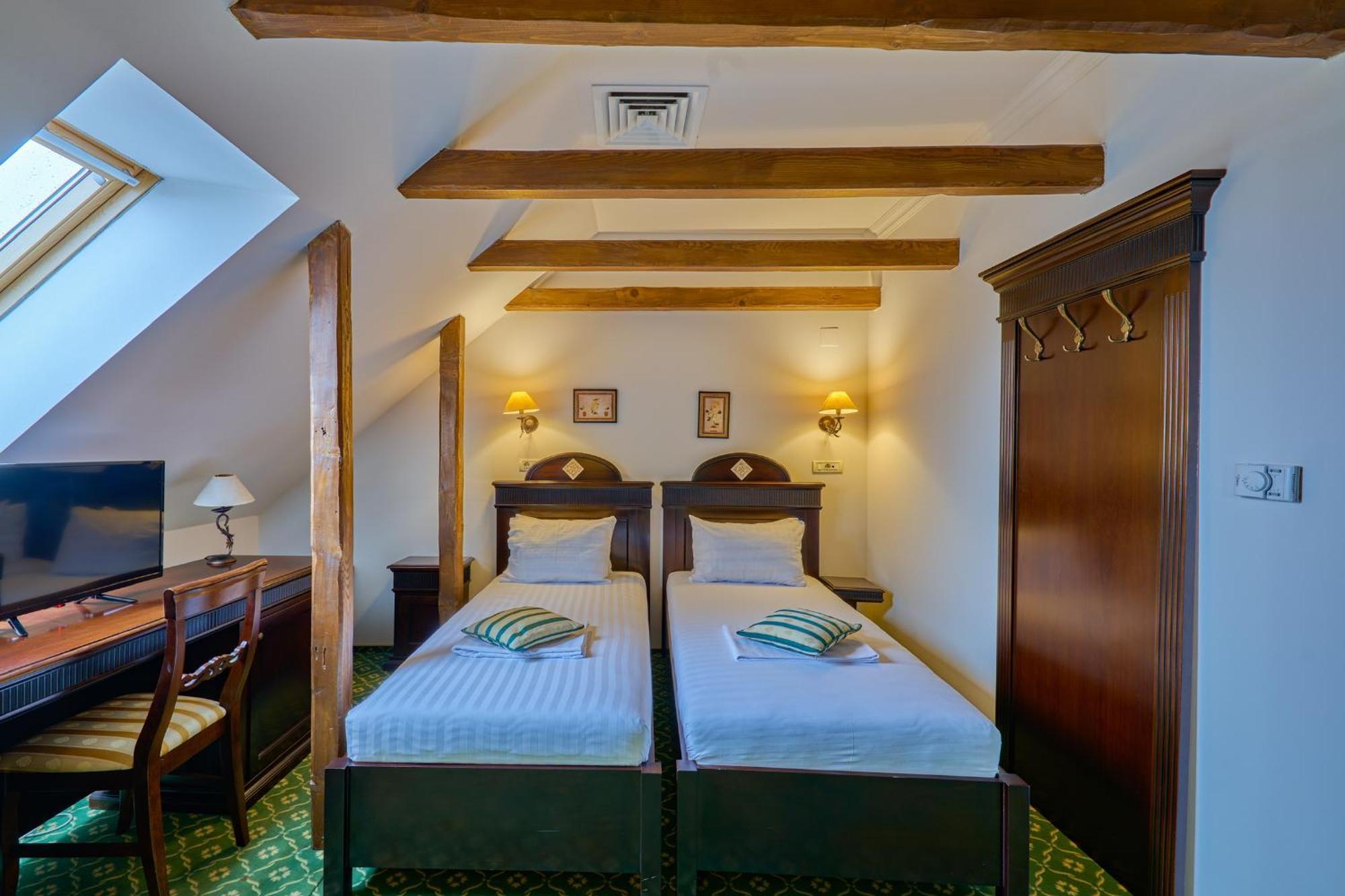 Hotel Classico 蒂米什瓦拉 外观 照片