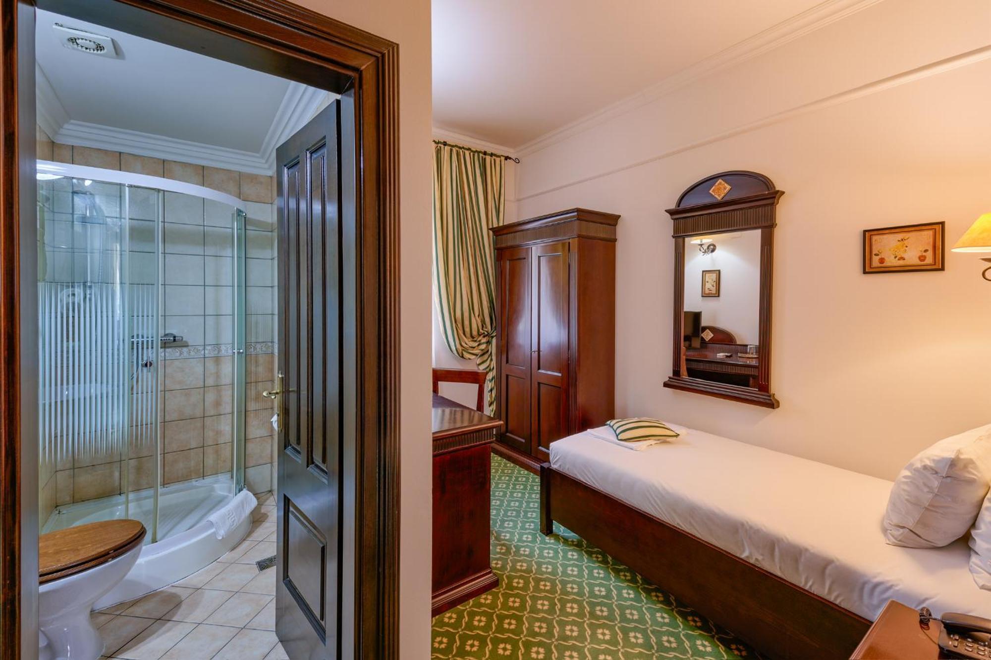 Hotel Classico 蒂米什瓦拉 外观 照片